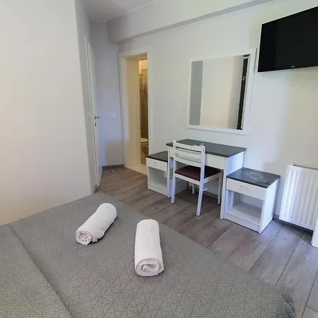 With A Parking Space Tucepi, Makarska - 20886 Apartament